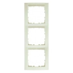 Berker S.1 Ramka 3-krotna pionowa z polem opisowym kremowy połysk 10138912