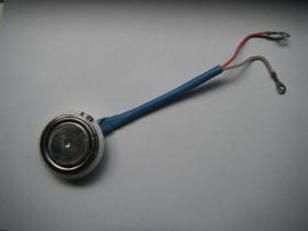 Tyrystor pastylkowy 160A 1000V T956-160-10 LHO