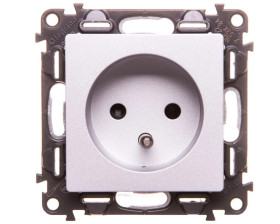 VALENA LIFE Gniazdo pojedyncze z/u 2P+Z z przesłonami aluminium 753384