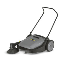 K&#xE4;rcher 15171510 Professional KM 70/15 C Sweeper 700mm Manual Drive