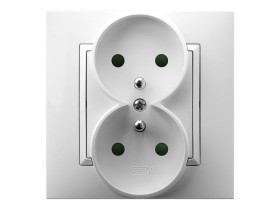 ARIA Gniazdo podwójne z uziemieniem z przesłonami torów prądowych kompletne z ramką biały GP-2UZP/00 OSPEL