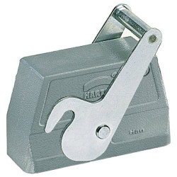 Harting 19 30 016 0586 Bush Enclosure Sturdy and Durable Design