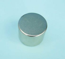 MAGNES OKRĄGŁY 25x20mm