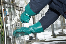 Rękawice robocze rozmiar: 10 materiał: Aquadri zastosowanie: Odporność na działanie substancji chemicznych