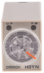 Timer Relay Szyna DIN, montaż panelowy 24V dc 4-stykowy Omron 4PDT 0.1 min → 10h H3YN Wielofunkcyjne funkcyjny