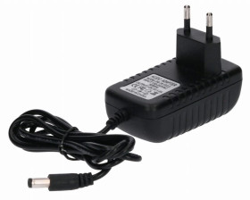 Zasilacz led gniazdkowy 12V 18W 5.5/2.5 czarny