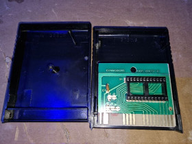 C64 Empty Game cartridge with PCB