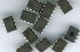 STRA6169 DIL8 UKŁAD SCALONY