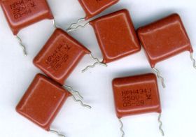 430nF/250V r=15mm KONDENSATOR