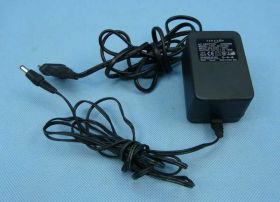 ZS-10V/1,2A BIUR.+/- 2,5/5,5 ZASIL.TRAFO