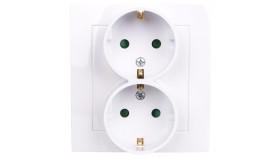 As Gniazdo Podwójne Z/U Schuko Z Przesłonami Białe Gp-2Gsp/00