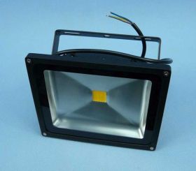 HALOPAK 230V 30W LED 185x225x118 WW 110