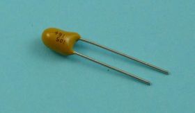 CT 1uF/16V TANTAL (100SZT)