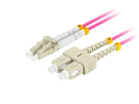 PATCHCORD ŚWIATŁOWODOWY MM LC/UPC-SC/UPC DUPLEX 3.0MM OM4 50/125 LSZH 0.5M FIOLETOWY LANBERG FO-LUSU-MD41-0005-VT
