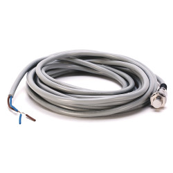 Czujnik zbliżeniowy M12 Indukcyjny 4 mm Allen Bradley Niewpuszczany 10 → 30 V prądu stałego długość 61.5mm