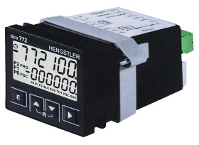 Licznik minut, sekund 12 → 30 V DC Resetowanie Automatyczne, ręczne Hengstler LCD 6-cyfrowy Licznik