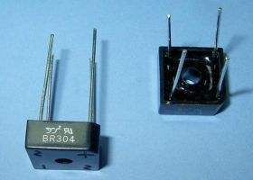3A/400V PINY KWADRAT KBPC-104 BR-34