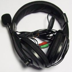 SŁUCHAWKI DUZE Z MIKROFONEM