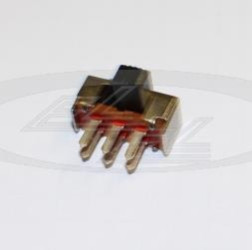 przełącznik przesuwny 2-położeniowy 2-sekcyjny kątowy 17x7x3x8mm H=7mm Lup Fung