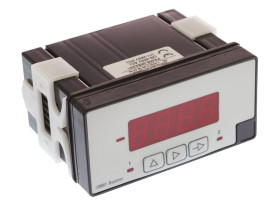 Cyfrowy miernik panelowy wielofunkcyjny natężenia, rezystancji, temperatury i napięcia Baumer LED