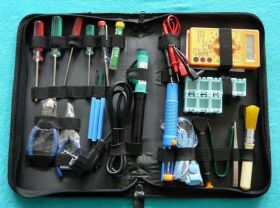 ZD-966 ZESTAW NARZĘDZI (MIERNIK,WKRĘTAKI