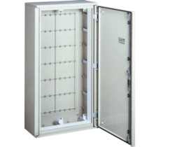 Obudowa hermetyczna natynkowa 850x1150x300 mm drzwi pełne IP65 univers FL73S HAGER