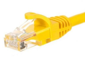 Patchcord RJ45 UTP 5e; długość 1m; żółty; osłona zalewana