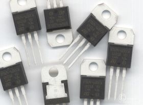 BTB24-600CW (CWRG) 24A 600V 35mA TO-220 METAL TRIAK