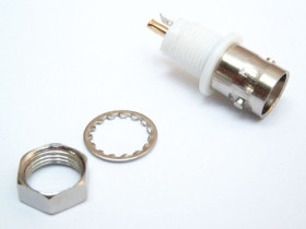 Gniazdo BNC montażowe na panel - izolowane