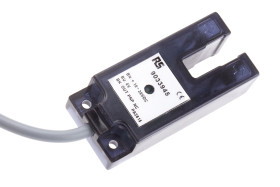 Czujniki fotoelektryczne widełkowy RS PRO PNP NC zakres 7 mm Podczerwona dioda LED