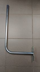 Uchwyt anteny siatkowej "L" do muru