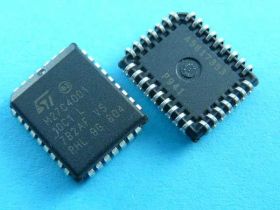 4M 27C4001-10 OTP PLCC-32 8x512k