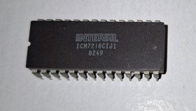 ICM7218CIJI