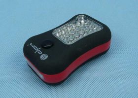 GY-076 24+4xLED LAMPKA 3xAAA HAK