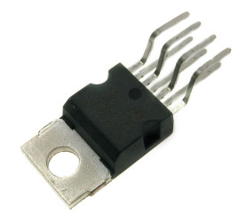 BTS500851TMBAKSA1 TO-220-7