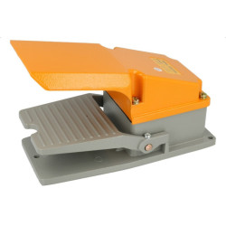 Przełącznik pedał SFMP-1 nożny