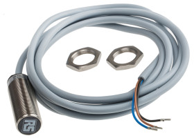 Czujnik zbliżeniowy M18 Indukcyjny 5 mm RS PRO Wpuszczany 10 → 30 V dc długość 50mm Gwintowany