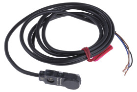 Czujnik zbliżeniowy Indukcyjny 4 mm Panasonic Niewpuszczany 12 → 24 V DC długość 32.2mm w obudowie prostokątnej