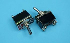 VS-5353 10A/250VAC 4-PIN/2-POZ VITALCO