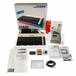 Atari 800XL in Original Box
