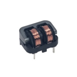 Dławik skompensowany 28,4 MH I maks. 700 mA, THT 250V