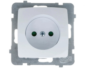 KARO Gniazdo pojedyncze b/u z przesłonami biały GP-1SP/m/00