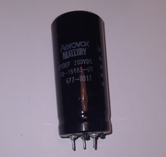 Kondensator elektrolityczny 200uF 200V trzy nogi cena netto