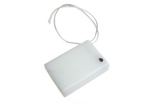 Koszyk na baterie 3xAA +pokrywa+wyłącznik biały