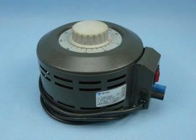 AUTOTRANSFORMATOR 1,82kVA REG. METREL