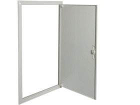 fw2 Rama maskująca z drzwiami do obudów p/t dla FW624FT FW624FD HAGER