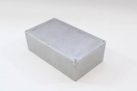 Obudowa Aluminium odlewane szerokość zew. 111 mm długość zew. 192 mm wys. zew. 57 mm Hammond IP54