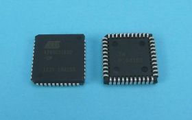 89C51-ED2-SLSUM PLCC-44 UKŁAD