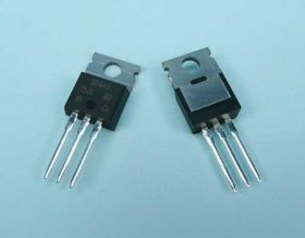 IRF-640 TO-220 N 18A/200V/125W 0,15R