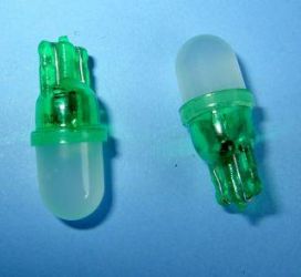 R-10 12V LED ZIELONA Z COKOŁ.PLAS.MATO